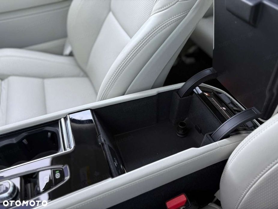 Volvo XC 90 - 15