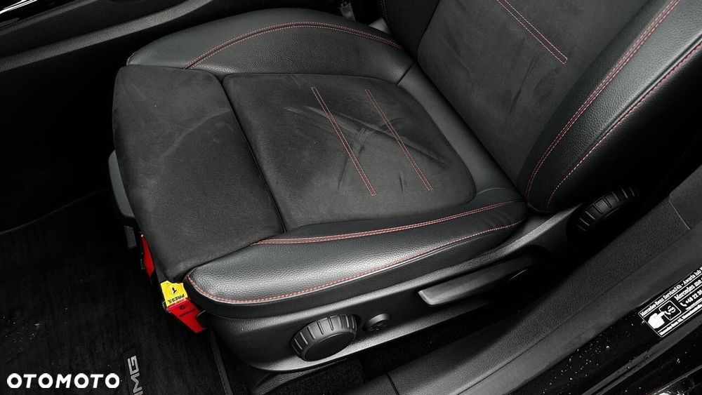 Mercedes-Benz CLA 200 7G-DCT - 13