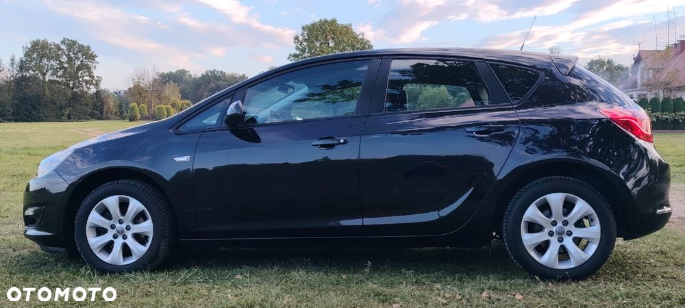 Opel Astra - 32