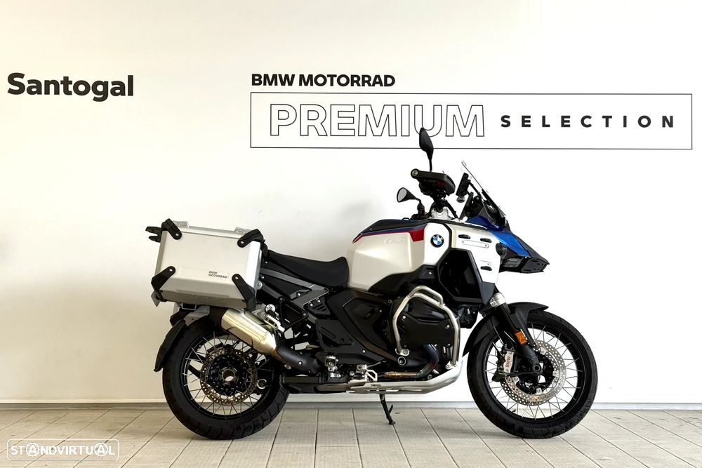 BMW R 1300 GS Adventure TROPHY - 2
