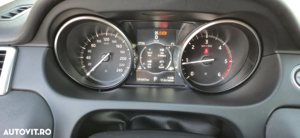 Land Rover Discovery Sport 2.0 l TD4 HSE Luxury Aut. - 10