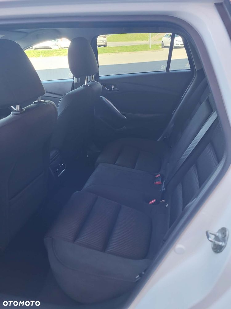 Mazda 6 ver-2-0-skyactiv--g-center--line - 11