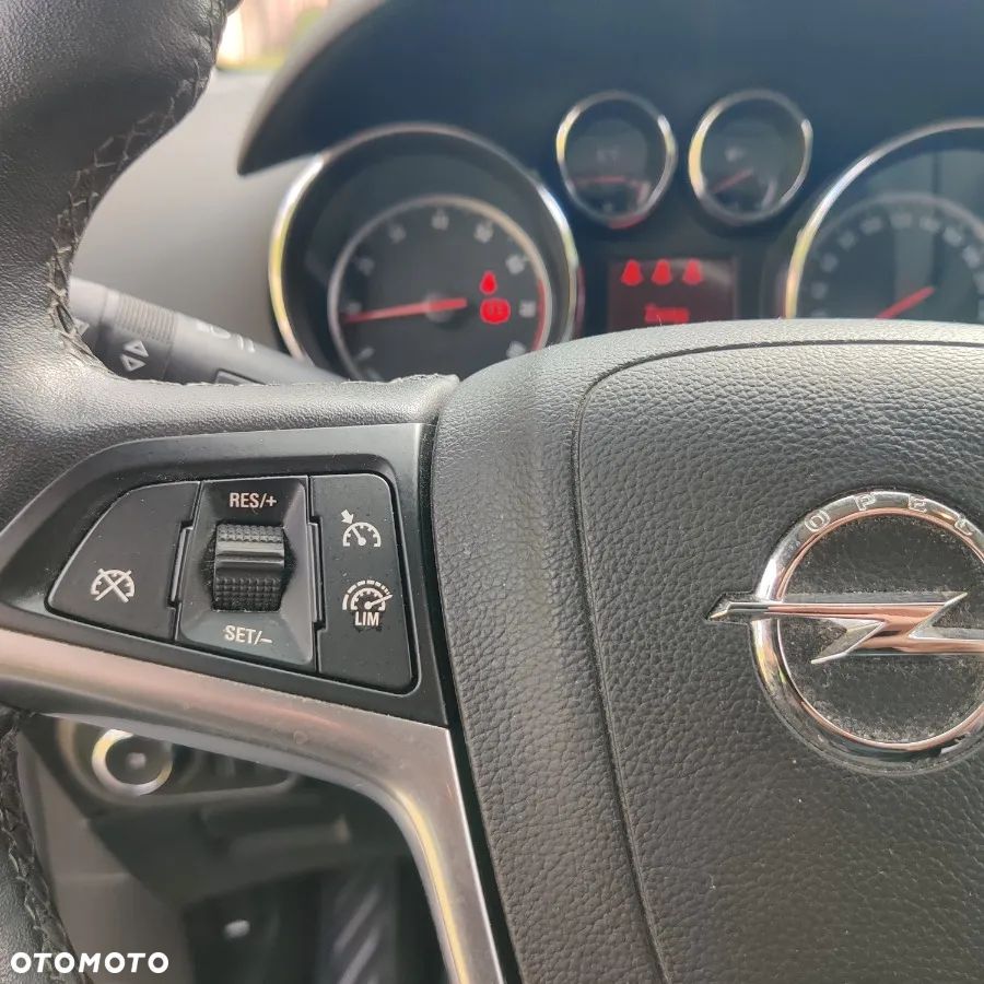 Opel Zafira - 28
