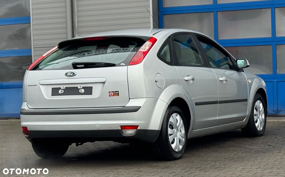 Ford Focus 1.6 16V Style - 21