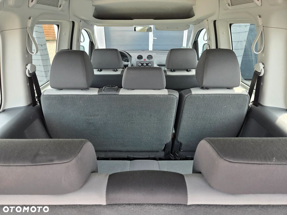 Volkswagen Caddy Comfortline - 29