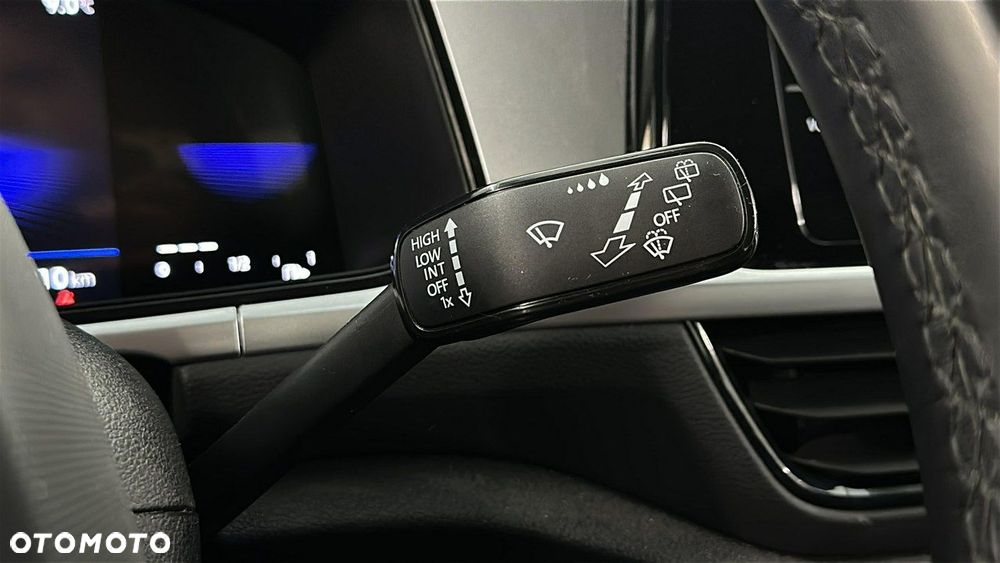 Volkswagen T-Roc 1.5 TSI Life - 24