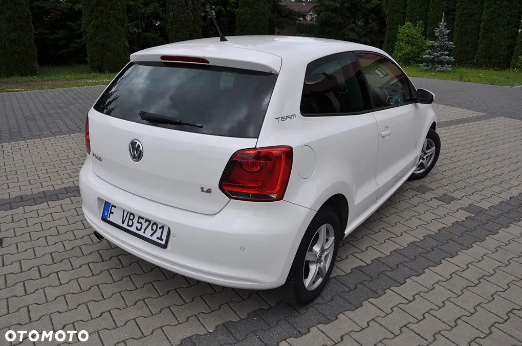 Volkswagen Polo 1.4 Comfortline - 18