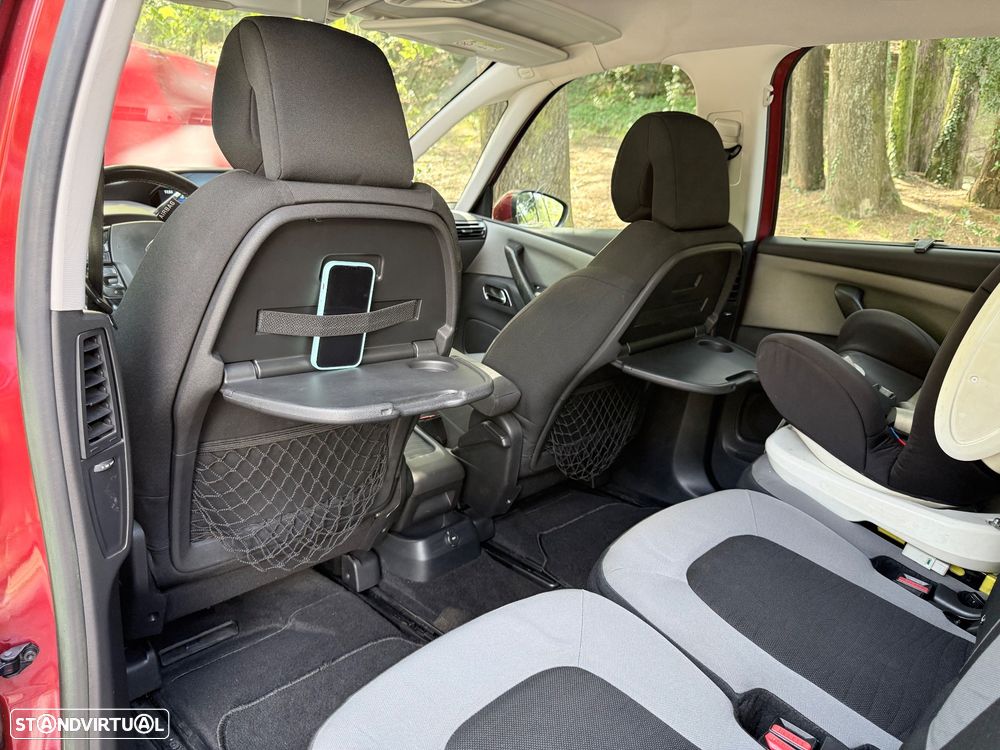 Citroën C4 Picasso 1.6 e-HDi Collection ETG6 J17 - 11