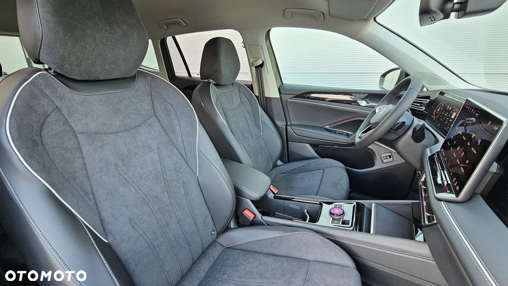 Volkswagen Tiguan - 24