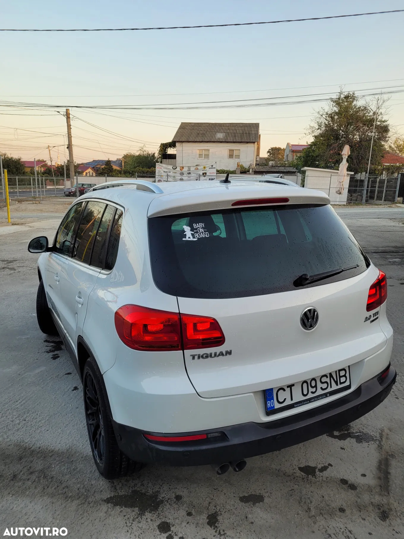 Volkswagen Tiguan 2.0 TDI 4Motion DSG Sport & Style - 9