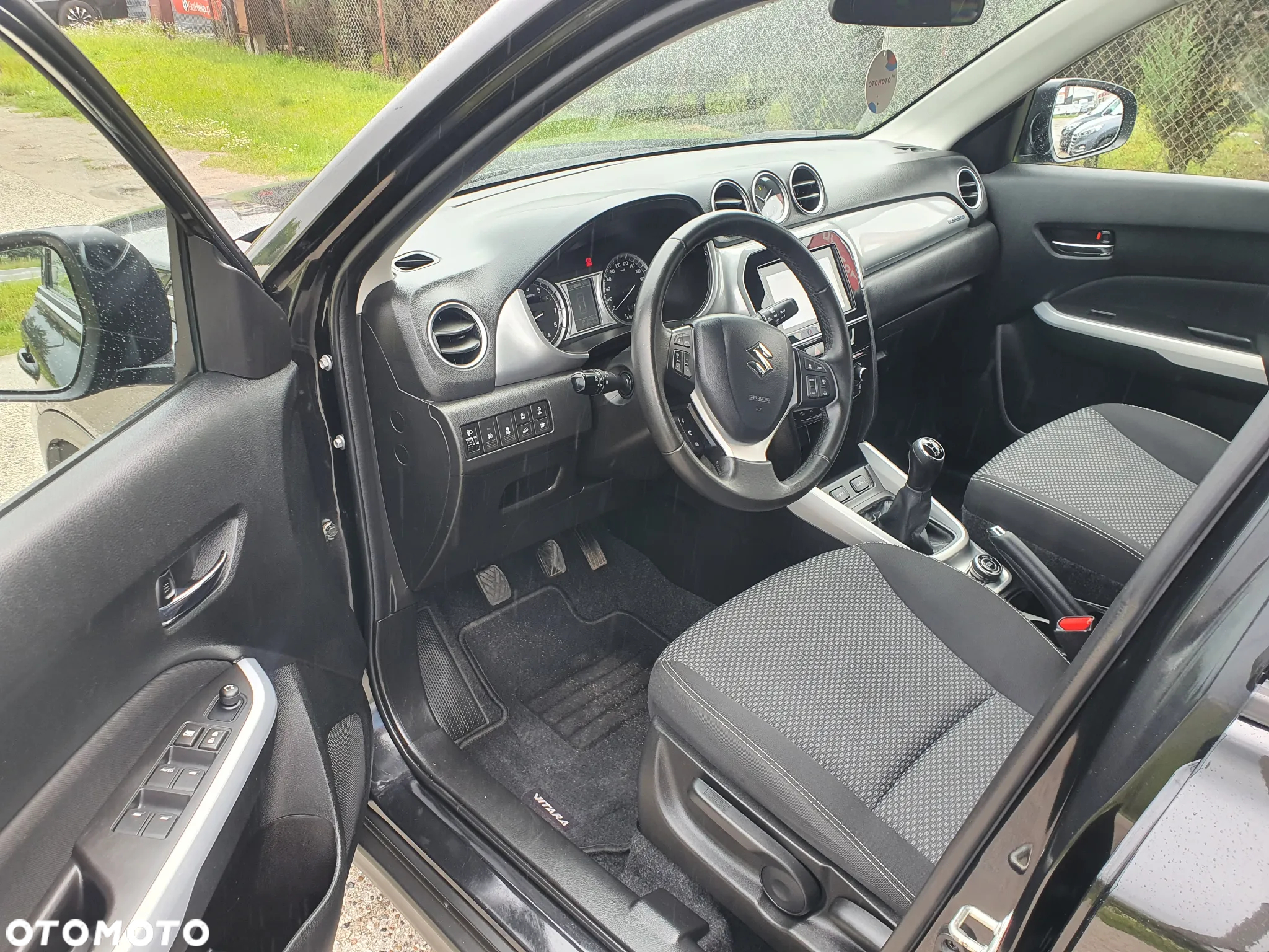 Suzuki Vitara 1.6 (4x4) Allgrip Comfort+ - 9