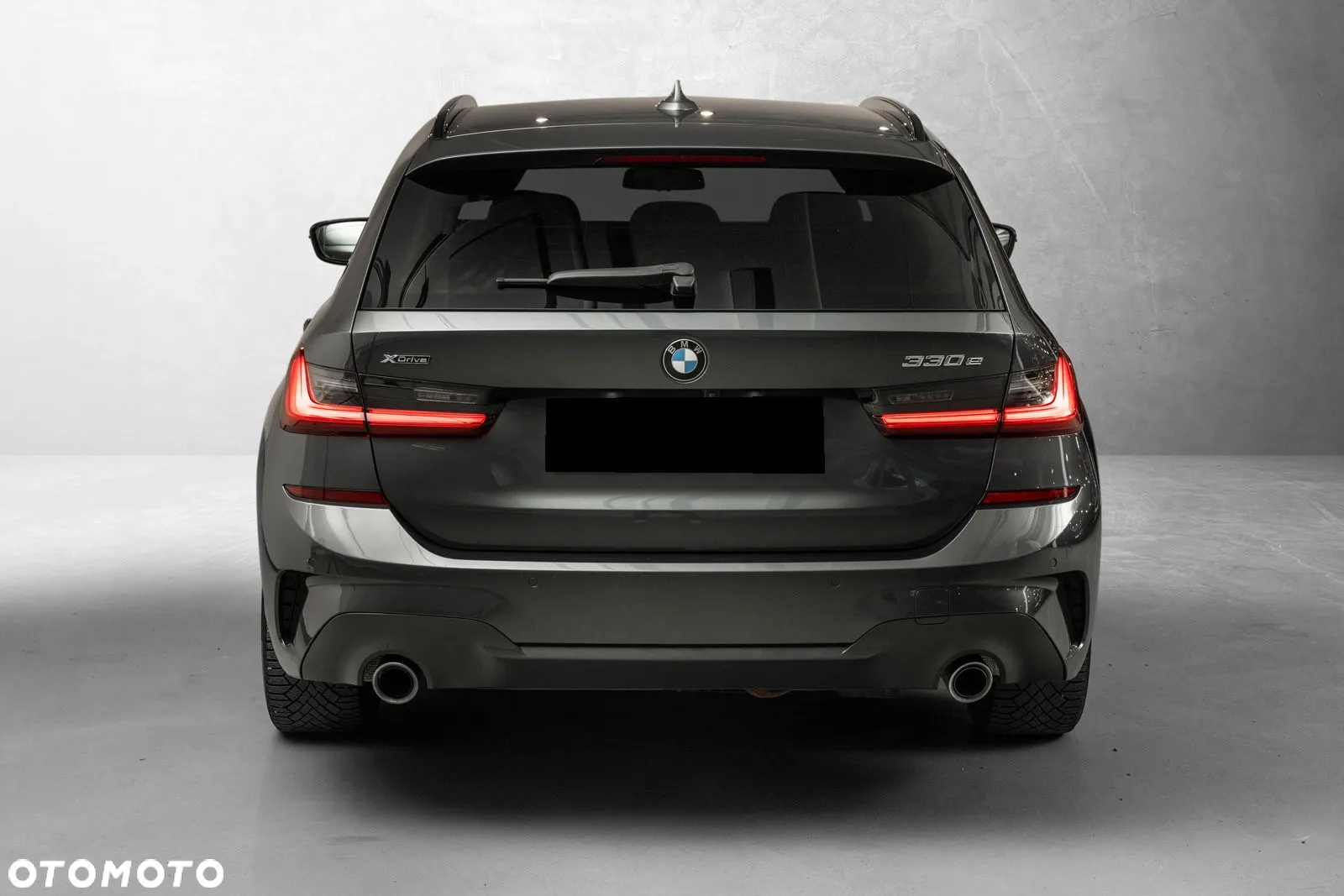BMW Seria 3 330e Touring xDrive M Sport - 23