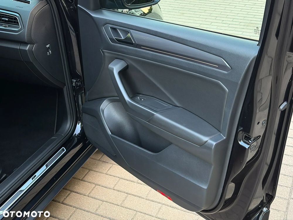 Volkswagen T-Roc 2.0 TDI SCR DSG R-Line - 34