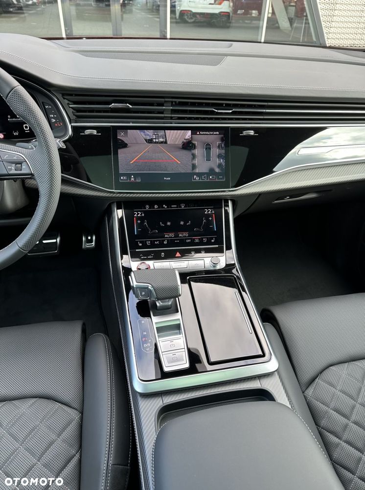 Audi SQ8 - 17