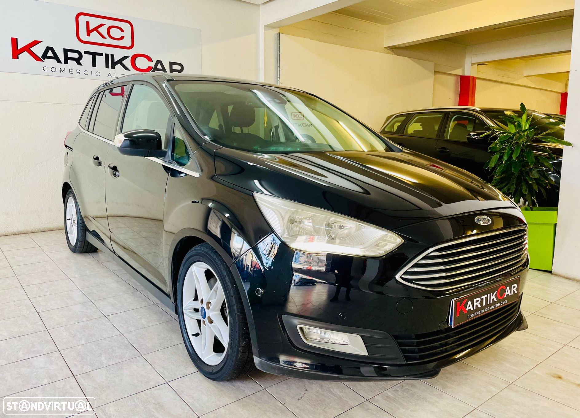 Ford Grand C-Max 1.5 TDCi Trend+ S/S - 5