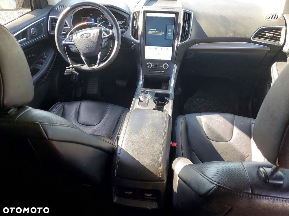 Ford Edge ver-2-0-ecoblue-4x2-titanium - 8