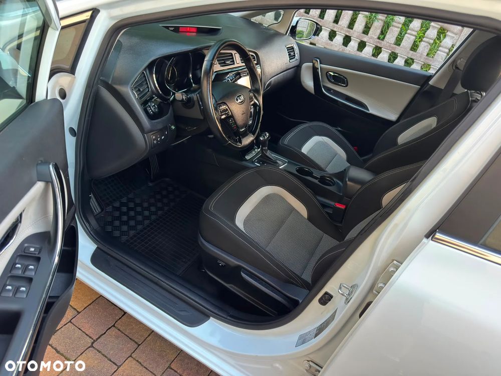 Kia Ceed - 17