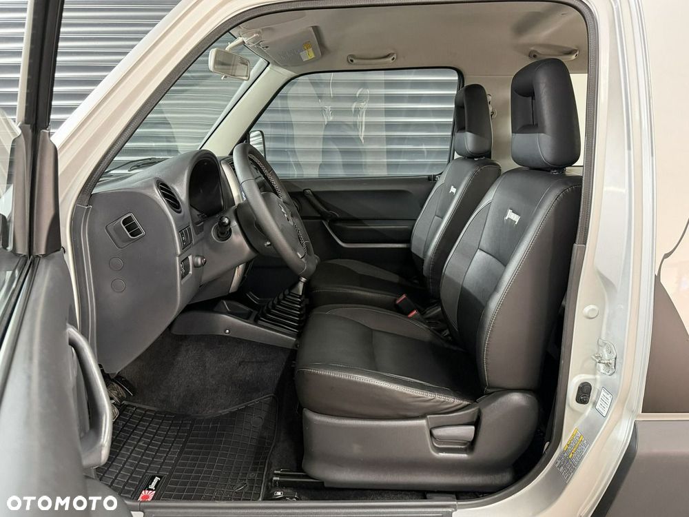 Suzuki Jimny - 12