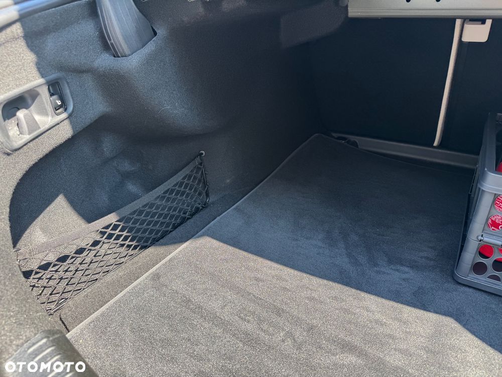 Mercedes-Benz Klasa C 300 4Matic 9G-TRONIC Avantgarde - 18