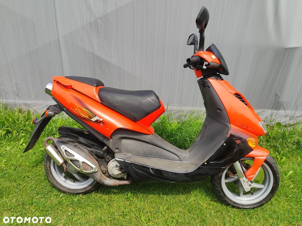 Aprilia SR - 1