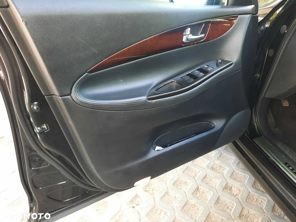 Infiniti EX - 34
