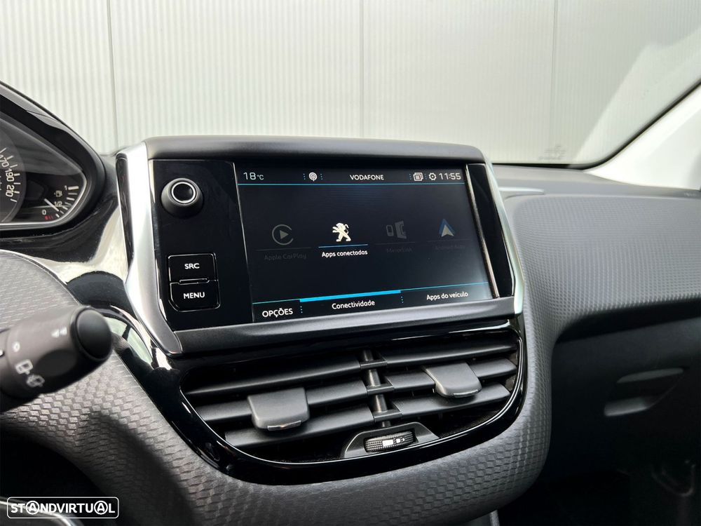 Peugeot 2008 1.5 BlueHDi Style - 27