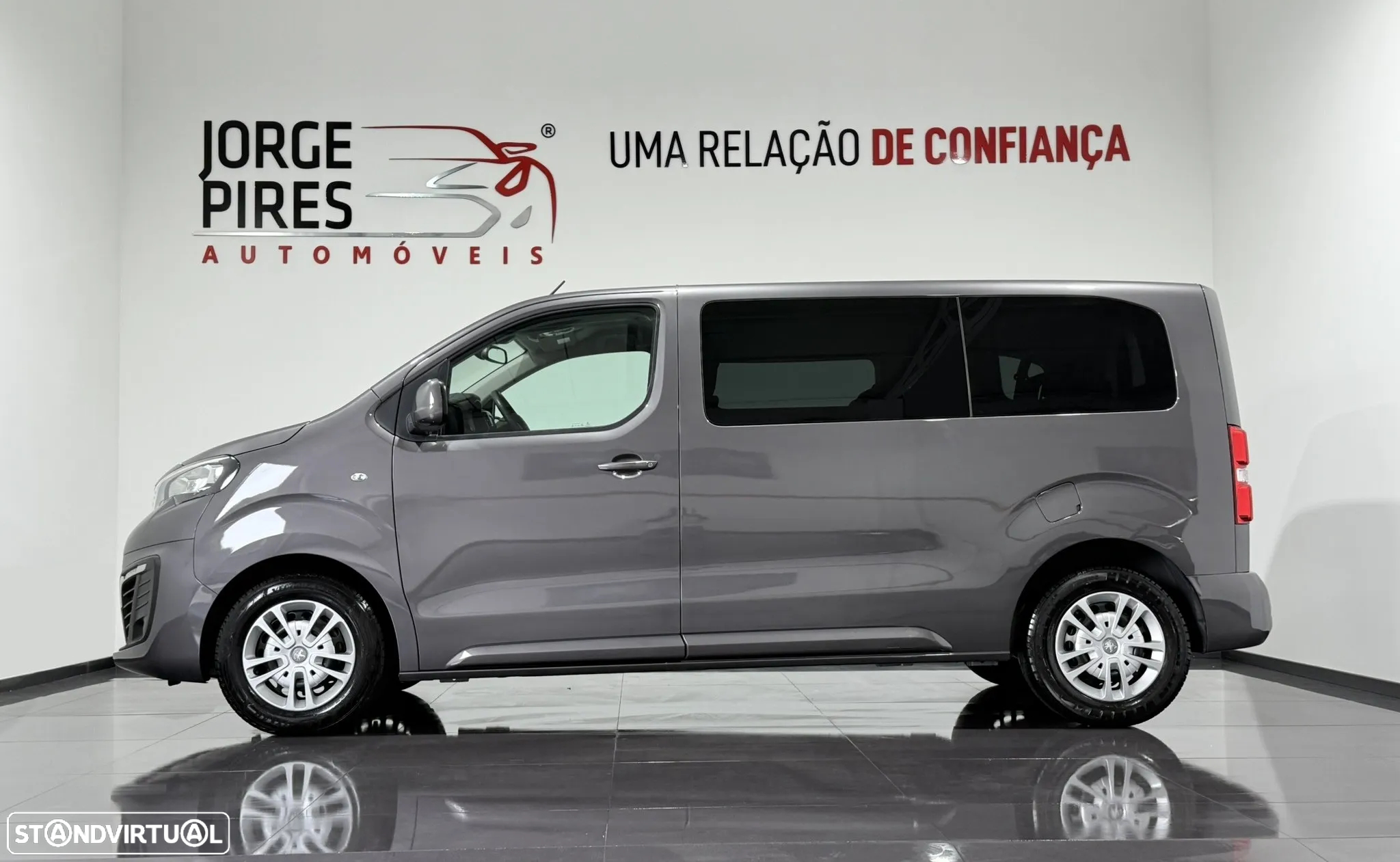 Peugeot Traveller 1.5 BlueHDi L2H1 Active Standard - 4