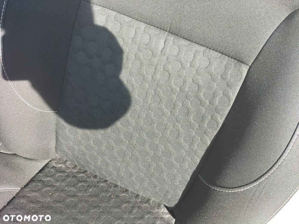 FOTELE SIEDZENIA KANAPA DACIA SANDERO II  Europa - 11