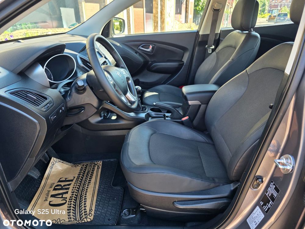 Hyundai ix35 1.7 CRDi 2WD Fifa World Cup Edition - 19