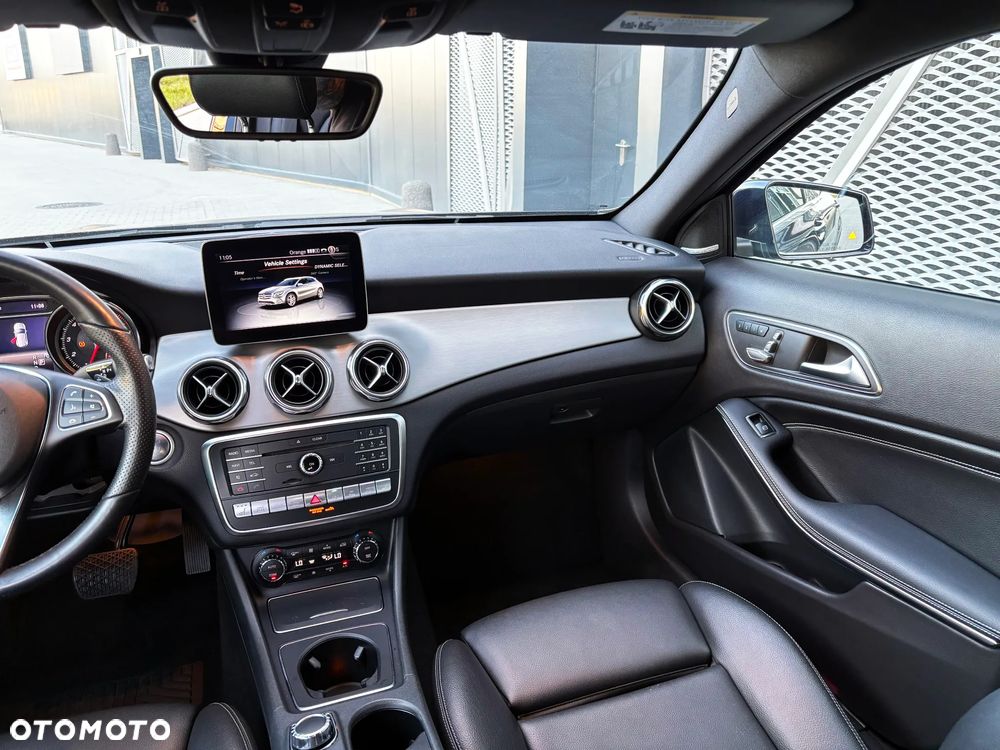 Mercedes-Benz GLA 250 4-Matic Style - 21