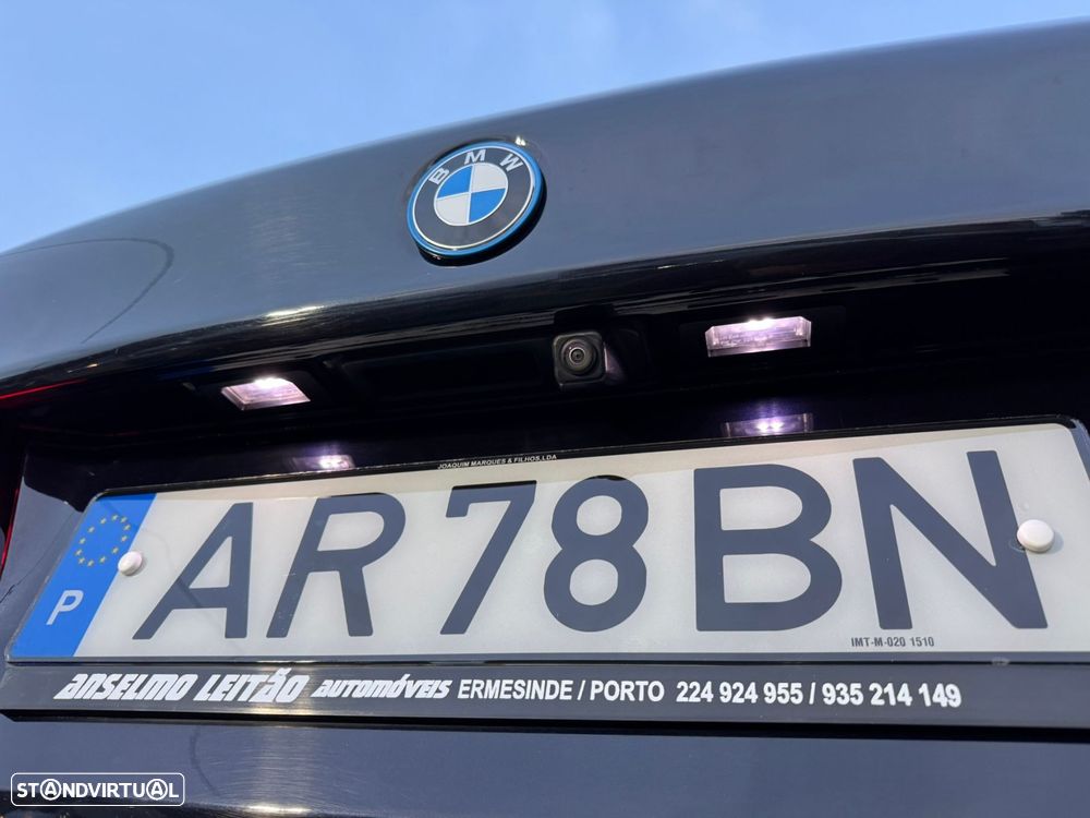BMW 530 e Pack M - 12