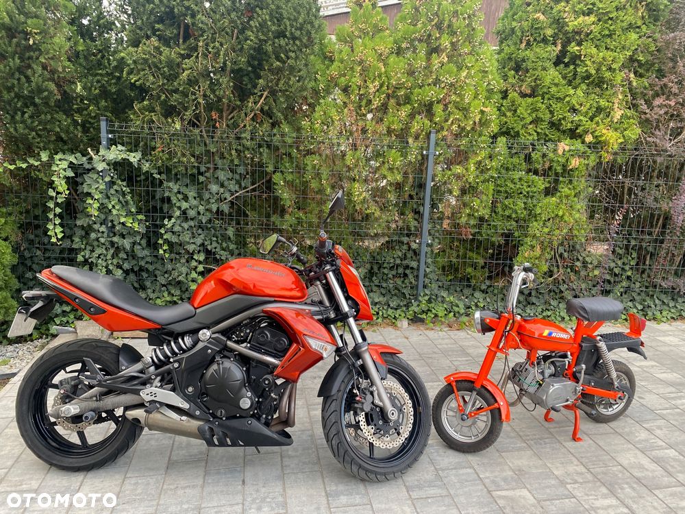 Kawasaki ER - 25
