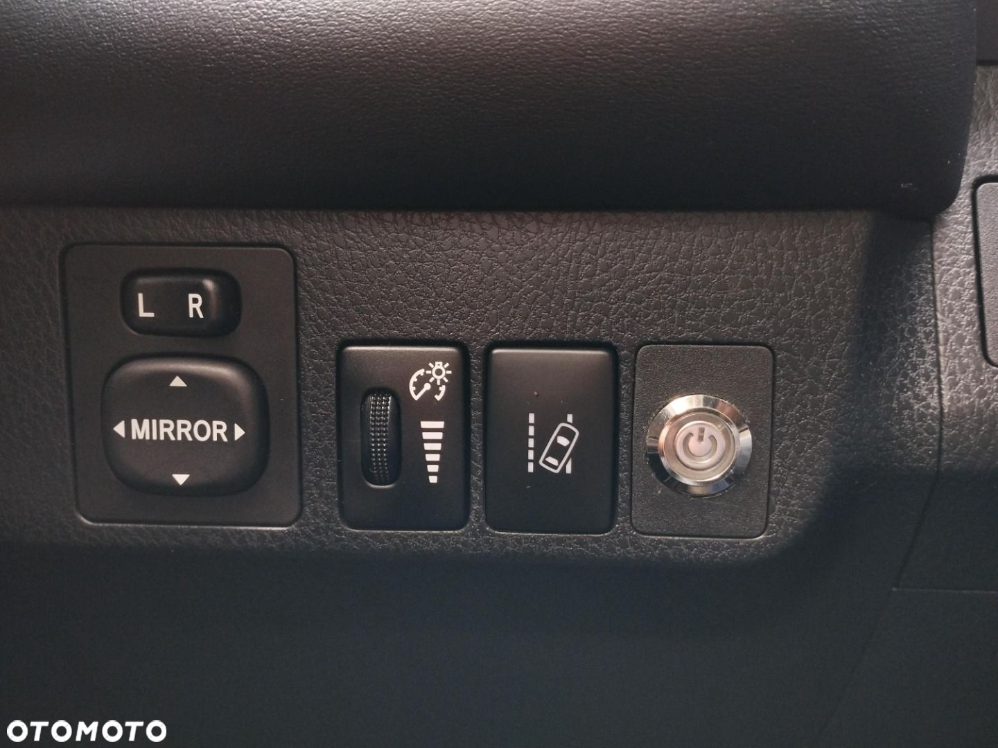 Toyota RAV4 - 19