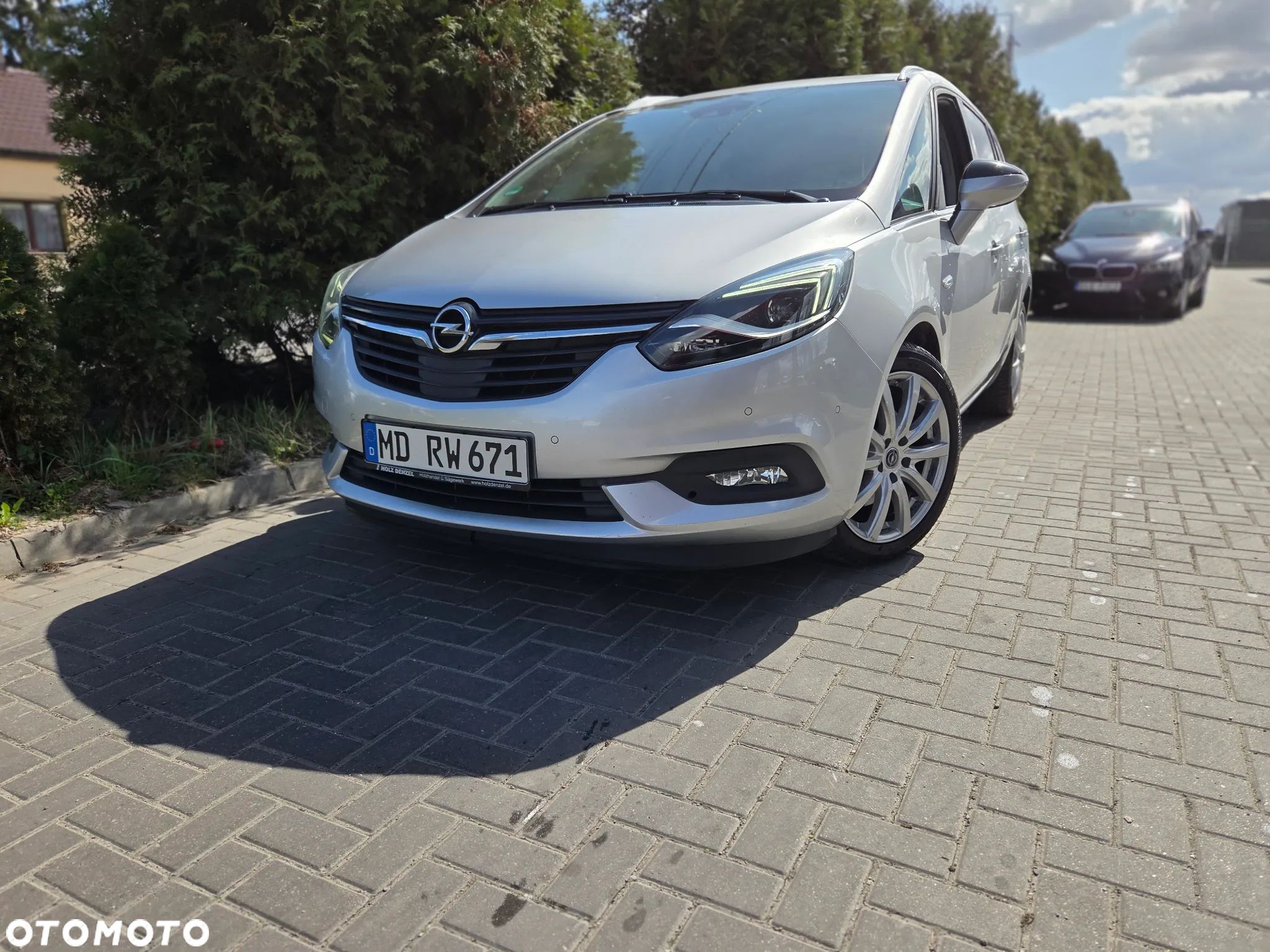 Opel Zafira 2.0 D (CDTI) Automatik Innovation - 1