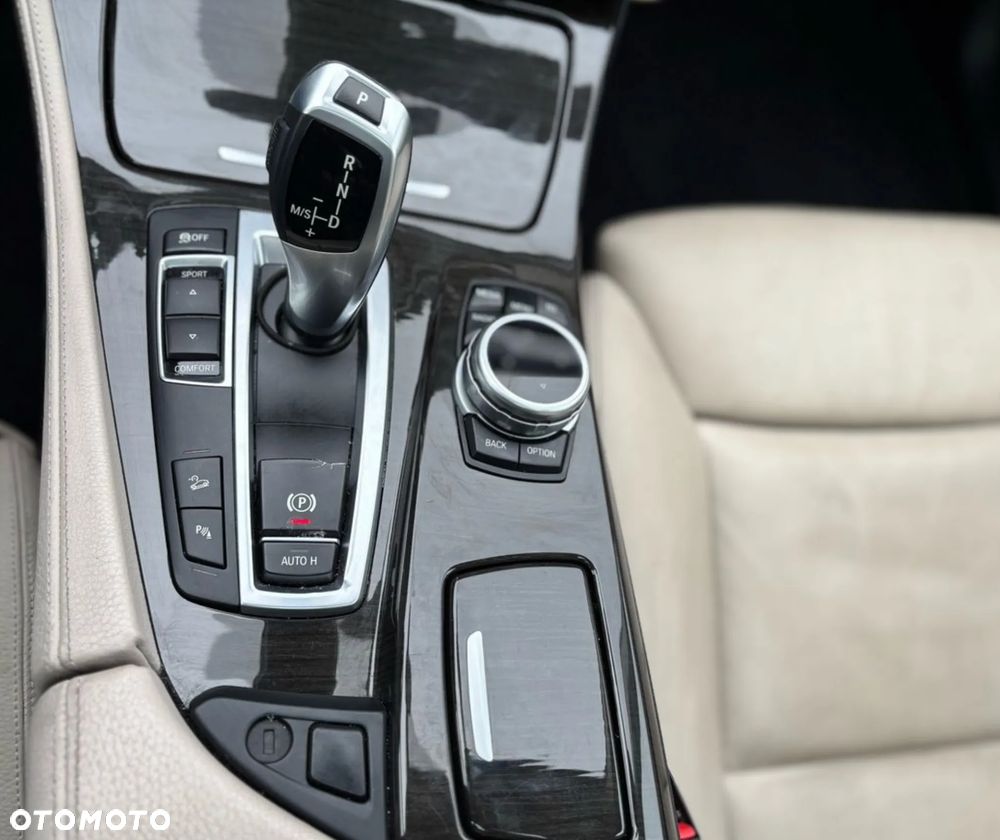 BMW Seria 5 530d xDrive - 19