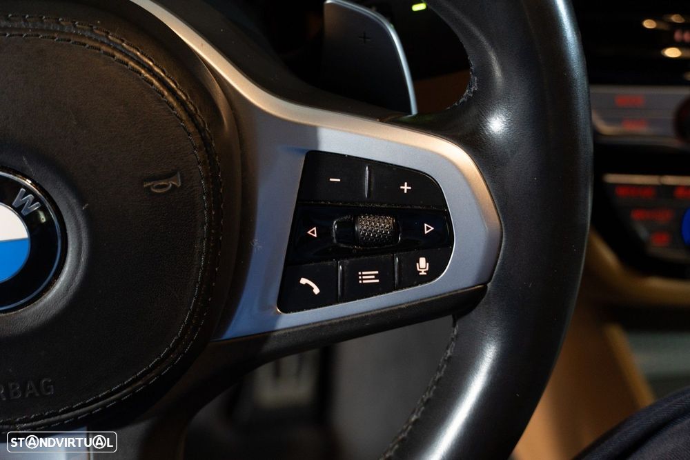 BMW 530 e iPerformance Pack M - 15
