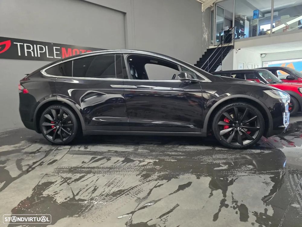 Tesla Model X P100D - 3