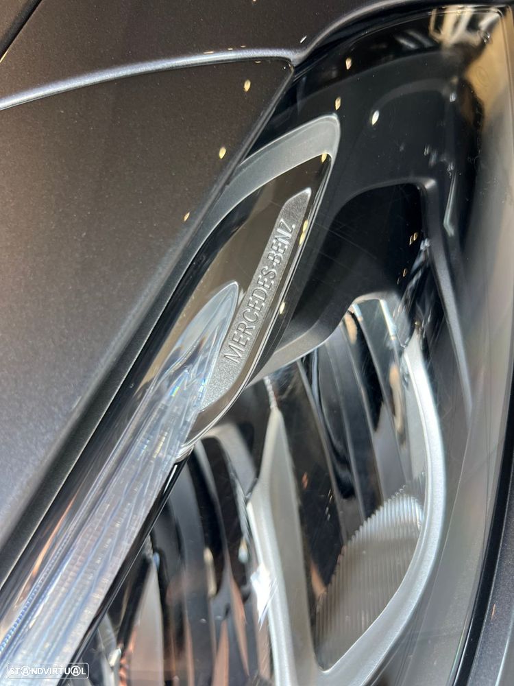Mercedes-Benz A 250 e AMG Line - 16
