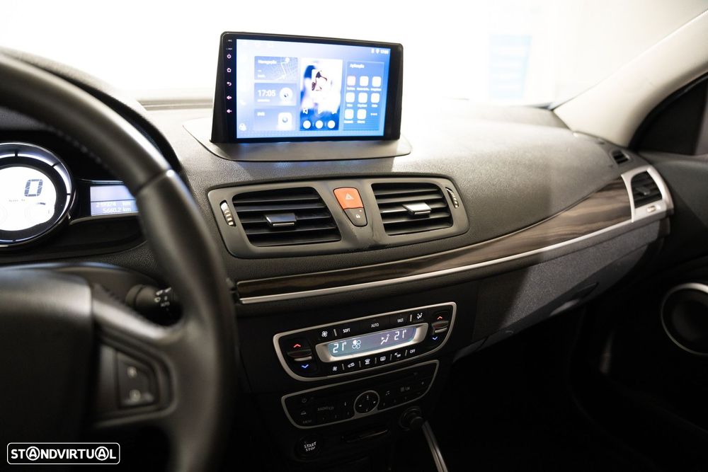 Renault Mégane 1.5 dCi Dynamique S - 6