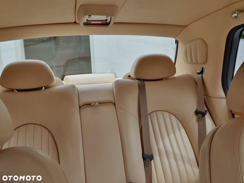 Bentley Arnage - 24