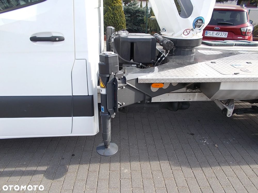 Mercedes-Benz Sprinter - 7
