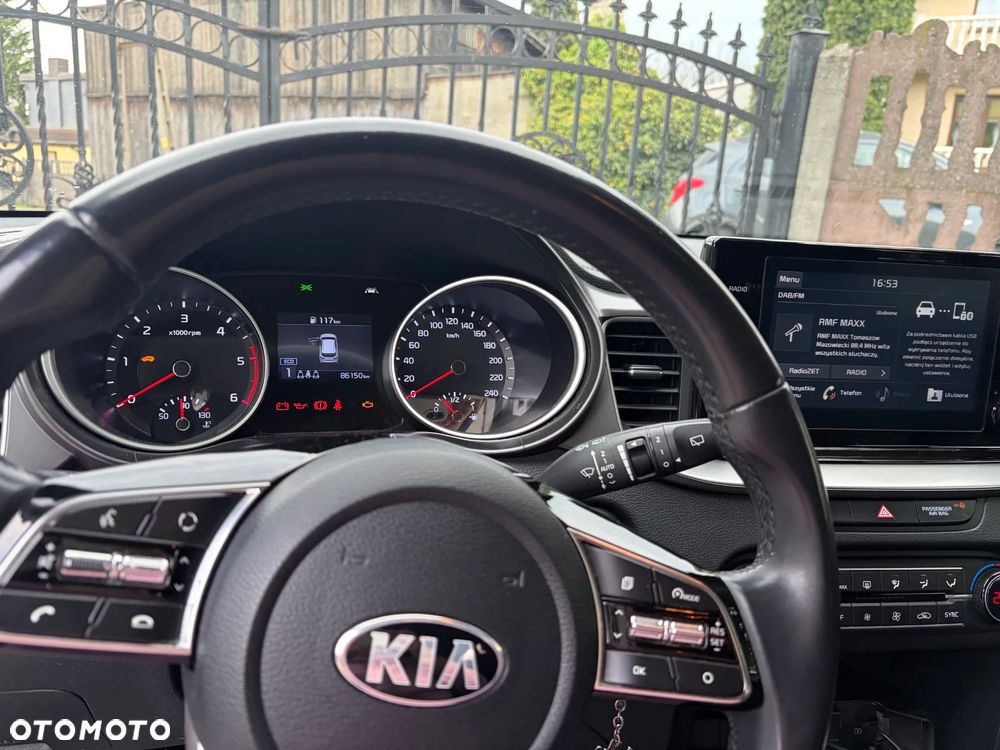Kia Ceed 1.6 CRDi mHEV M - 14