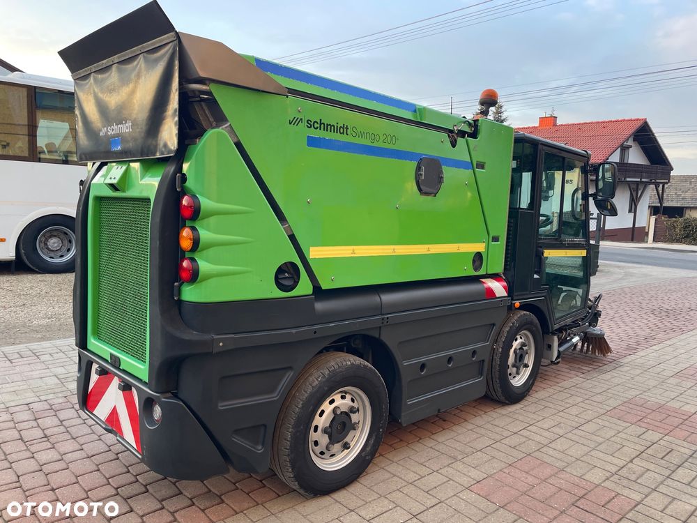 Schmidt Swingo Compact CS 256   200 + Zamiatarka drogowa  zamiatarka chodnikowa uliczna  Swingo 200 +    Super stan 2019 rok - 8