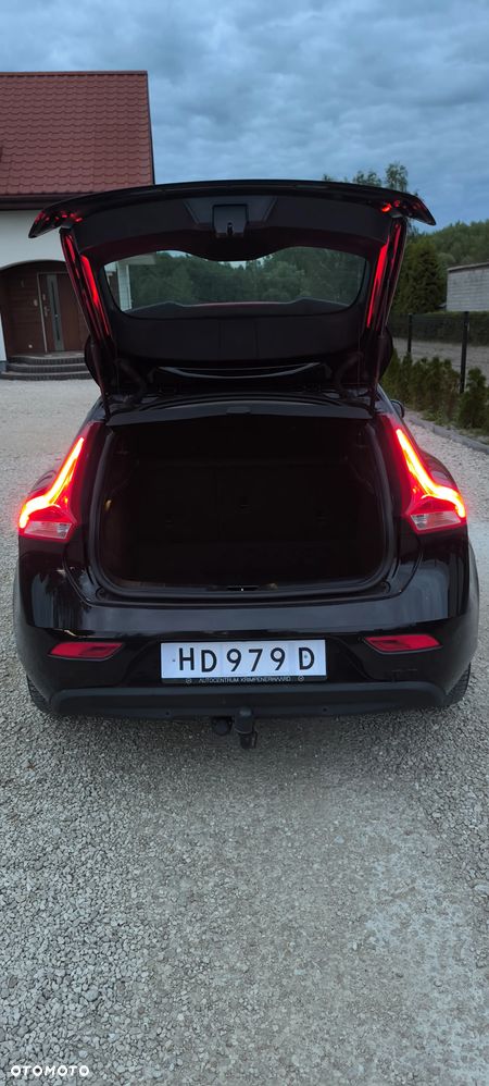 Volvo V40 - 8