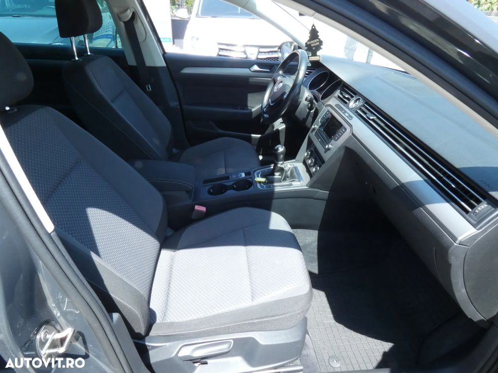 Volkswagen Passat Variant 2.0 TDI Comfortline - 17