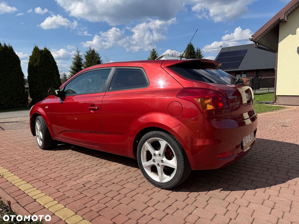 Kia Ceed 1.6 Optimum + - 4