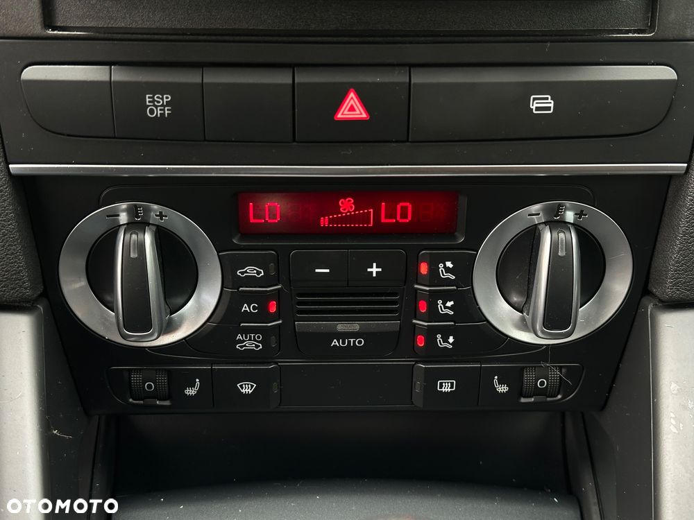 Audi A3 Sportback 1.6 Ambition - 27