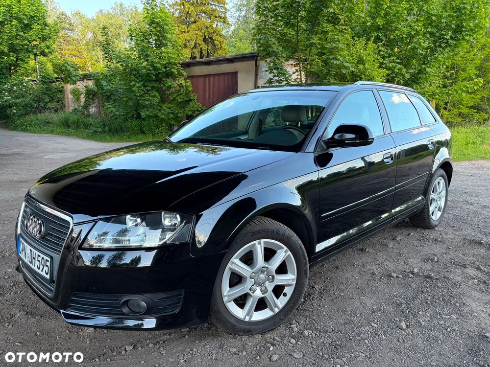 Audi A3 Sportback 1.4 TFSI Ambiente - 11