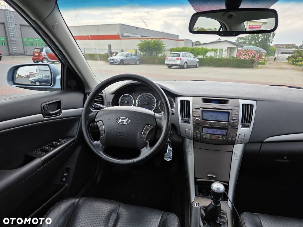 Hyundai Sonata 2.0 GLS - 6