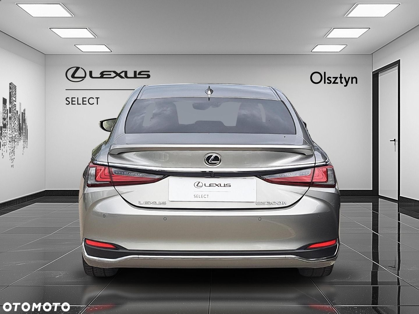 Lexus ES - 7